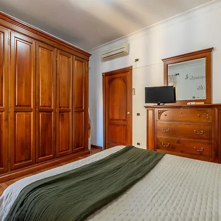 Apartman & Róma
